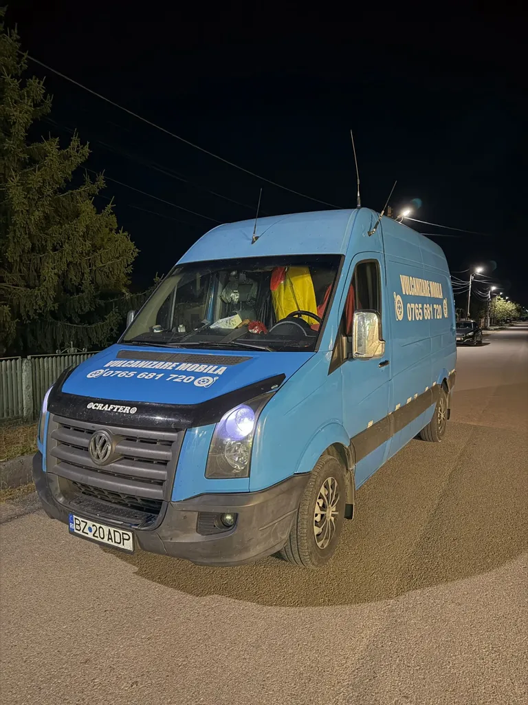 Duba de vulcanizare mobilă în timpul unei intervenții de noapte în Buzău